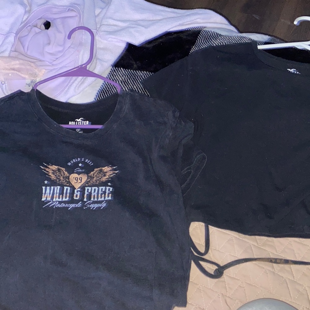 BUNDLE HOLLISTER TEES READ DESCRIPTION